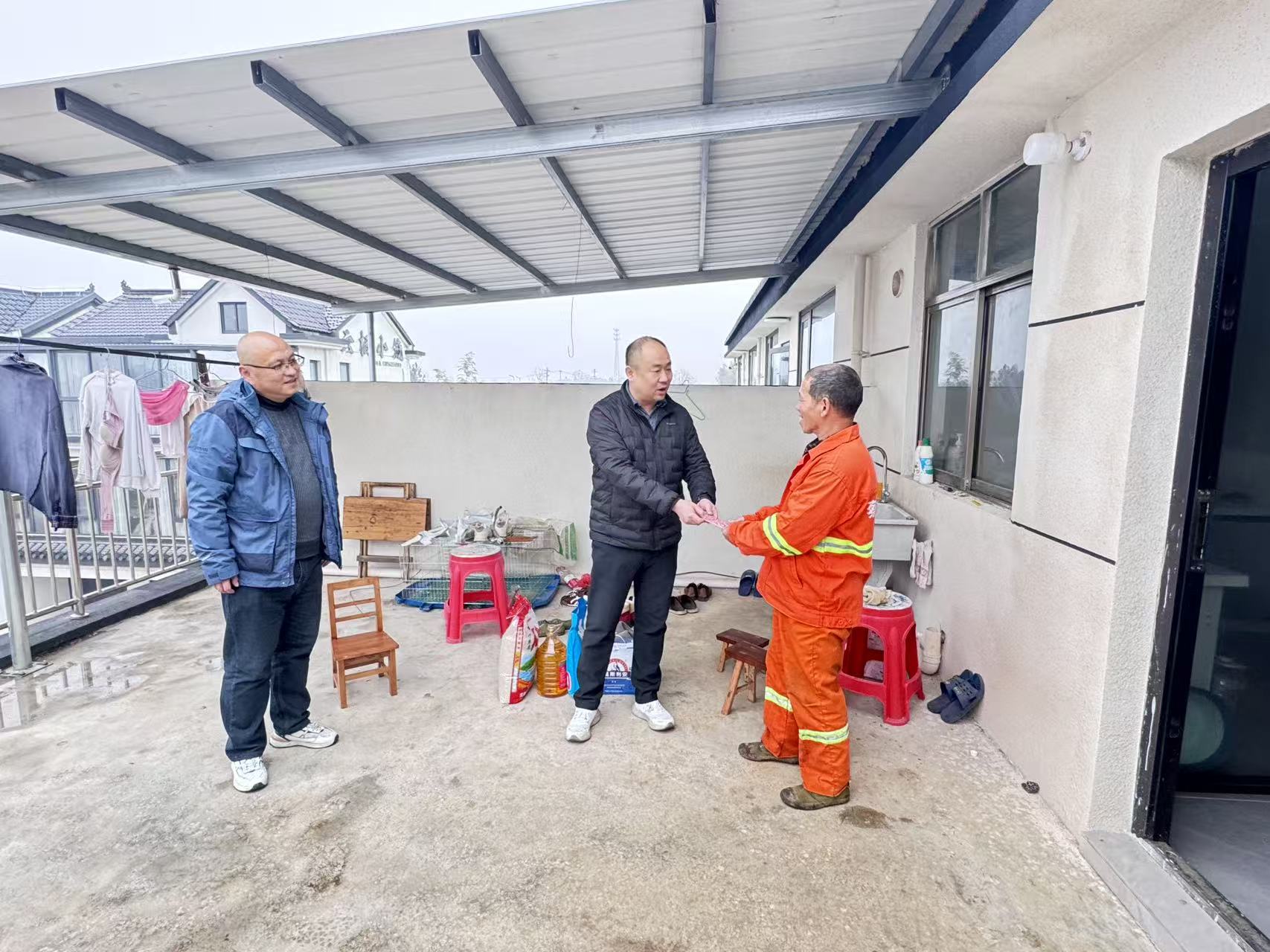 岁寒情更浓，慰问暖人心 —— 境尚净美新春关怀行动